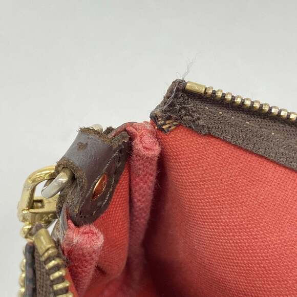 LOUIS VUITTON Brown Damier Bag - Picture 7 of 9